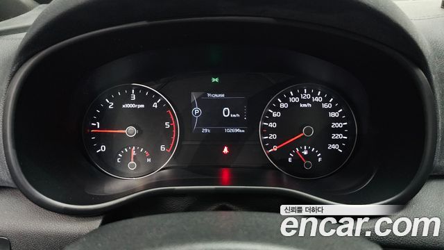 Kia Sportage 2018 — photo 8