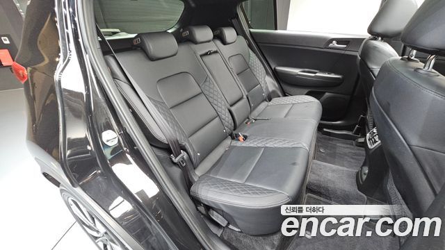 Kia Sportage 2018 — photo 11