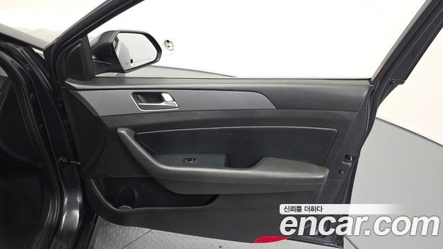 Hyundai Sonata 2018 — photo 14
