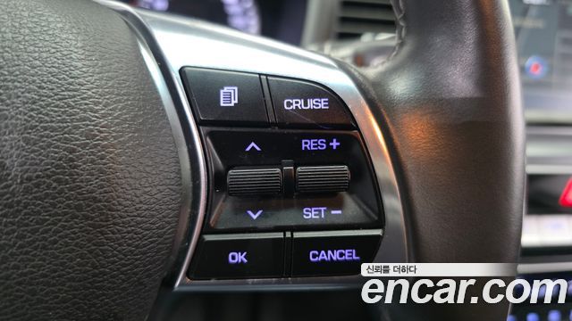 Hyundai Sonata 2018 — photo 28