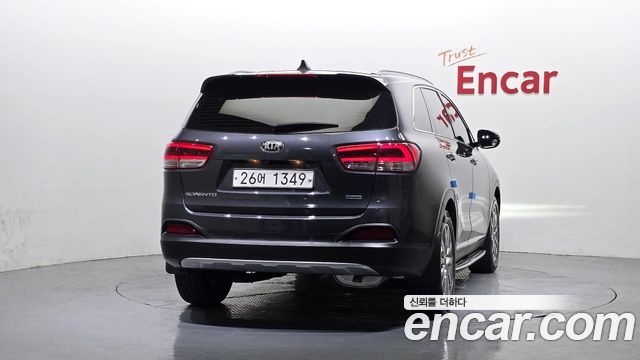 Kia Sorento 2016 — photo 4