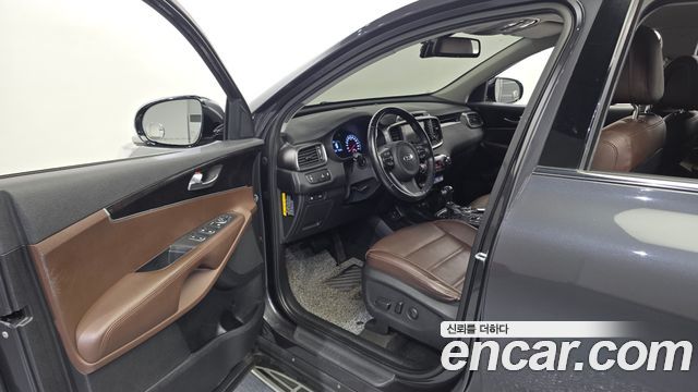 Kia Sorento 2016 — photo 10