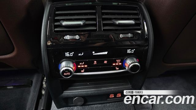 BMW Gran Turismo 2022 — photo 24