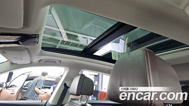 BMW Gran Turismo 2022 — photo 25