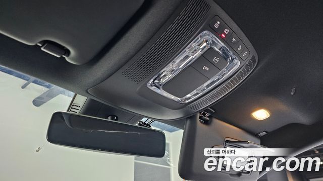 Mercedes-Benz A-Class 2021 — photo 24