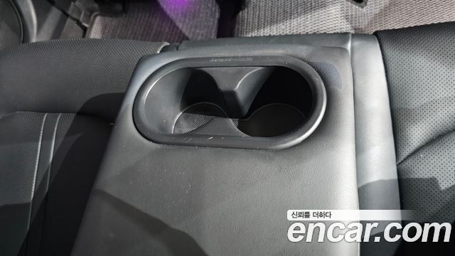Kia K5 2020 — photo 30