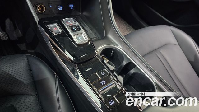 Hyundai Sonata 2020 — photo 9