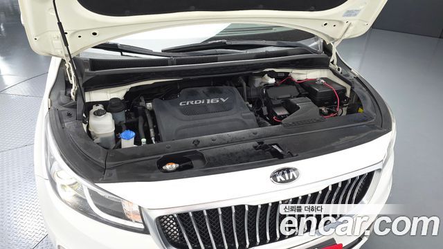 Kia Canival 2016 — photo 6