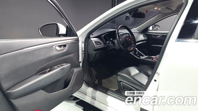 Renault Korea SM6 2019 — photo 10