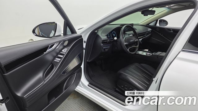 Genesis G80 2022 — photo 13