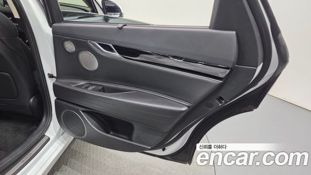 Genesis G80 2022 — photo 15