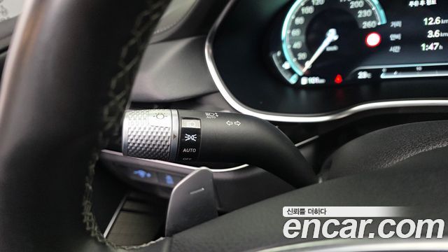 Genesis G80 2022 — photo 29
