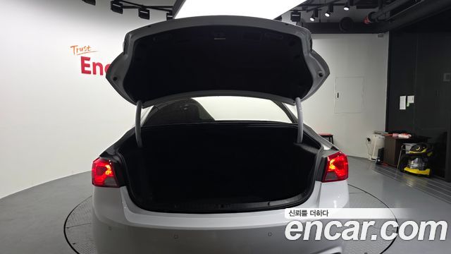 Chevrolet Korea Impala 2017 — photo 33