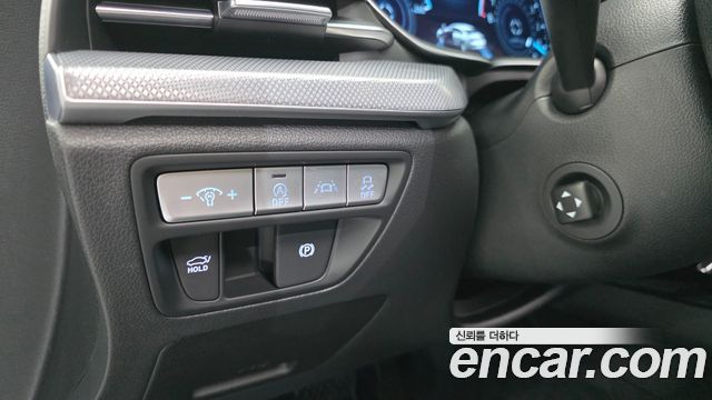 Genesis G80 2021 — photo 13