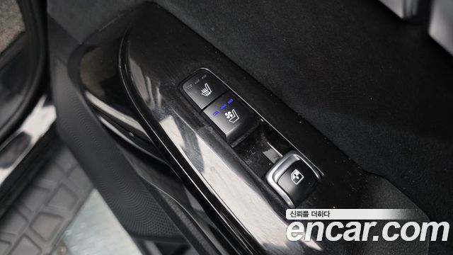 Kia Mohave 2021 — photo 23