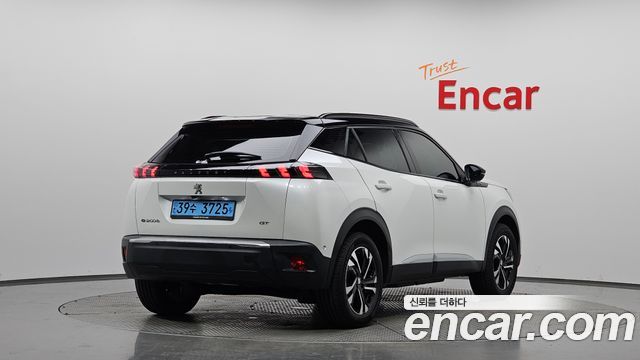 Peugeot 2008 2023 — photo 2