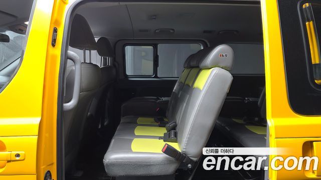 Hyundai Starex 2019 — photo 13