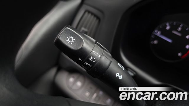 Hyundai Starex 2019 — photo 24