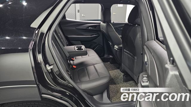 ChevroletGMDaewoo Trailblazer 2023 — photo 17