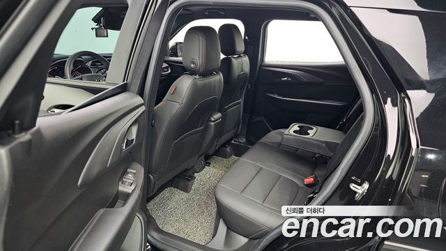 ChevroletGMDaewoo Trailblazer 2023 — photo 18