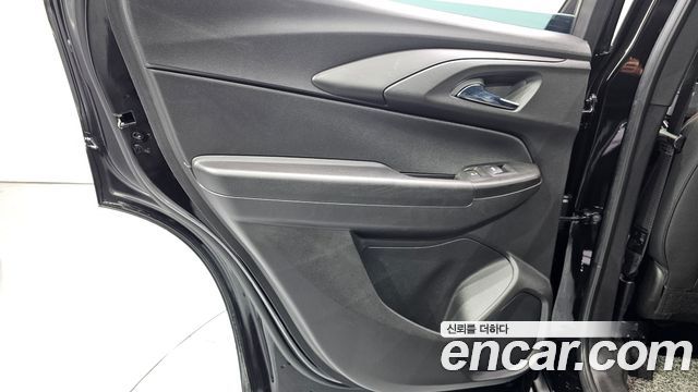 ChevroletGMDaewoo Trailblazer 2023 — photo 15