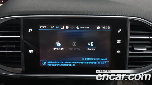 Peugeot 308 2018 — photo 14