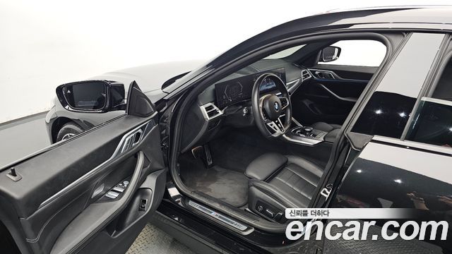BMW 4-Series 2025 — photo 13
