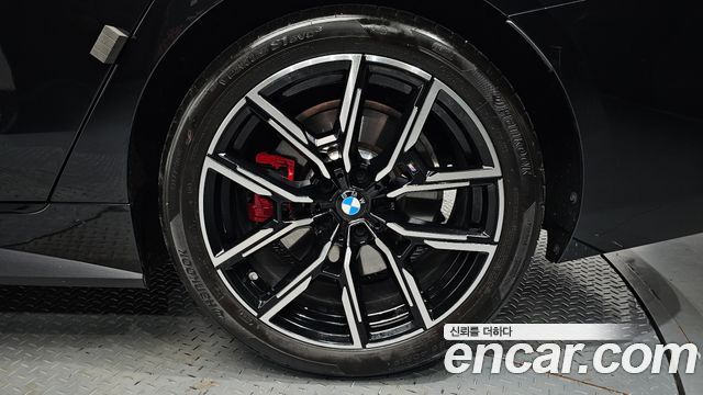 BMW 4-Series 2025 — photo 7