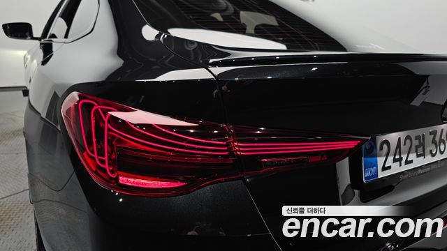 BMW 4-Series 2025 — photo 9