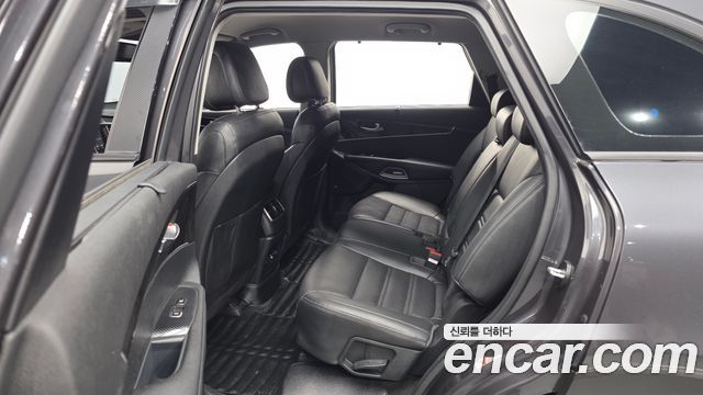 Kia Sorento 2015 — photo 18