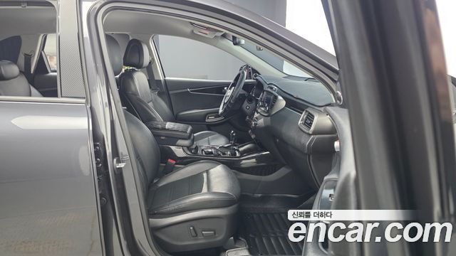 Kia Sorento 2015 — photo 16