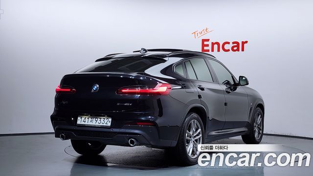 BMW X4 2020 — photo 2