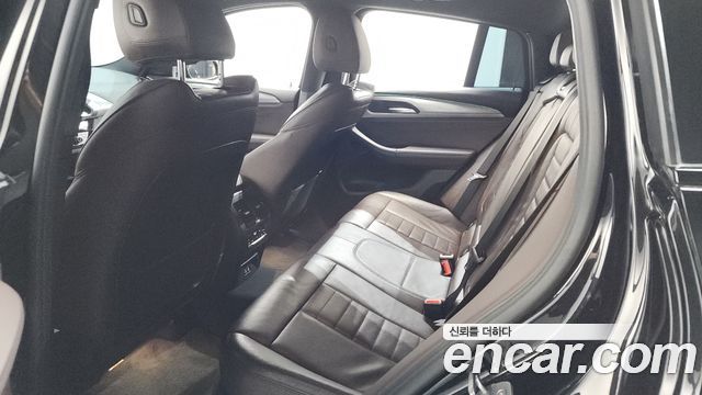 BMW X4 2020 — photo 25