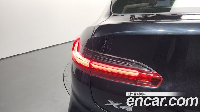 BMW X4 2020 — photo 9