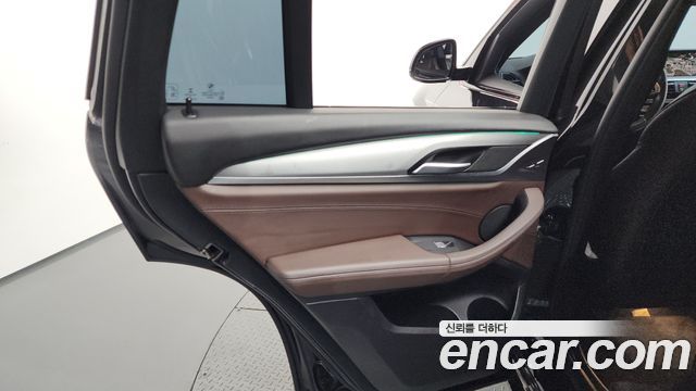 BMW X4 2020 — photo 15