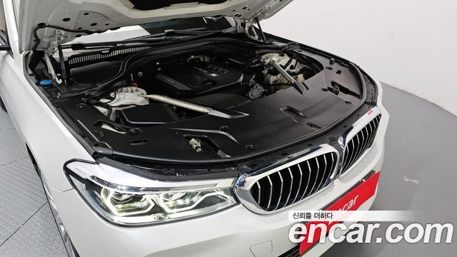 BMW Gran Turismo 2020 — photo 6