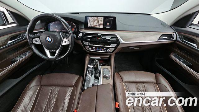 BMW Gran Turismo 2020 — photo 7