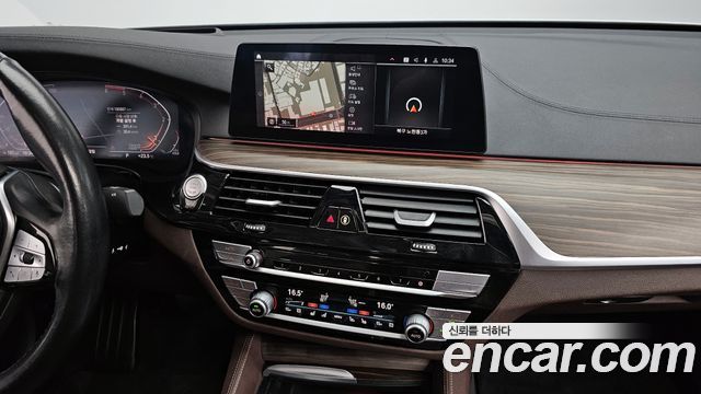 BMW Gran Turismo 2020 — photo 13