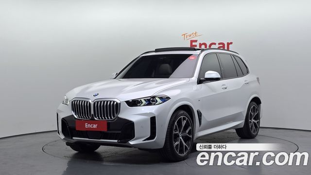BMW X5 2025 — photo 1