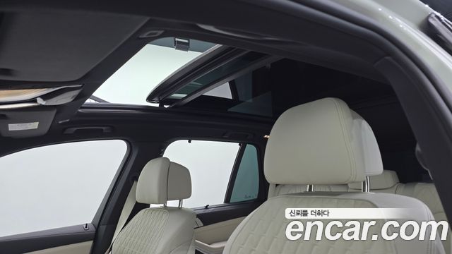 BMW X5 2025 — photo 23