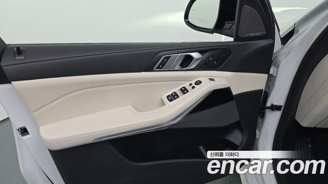 BMW X5 2025 — photo 14