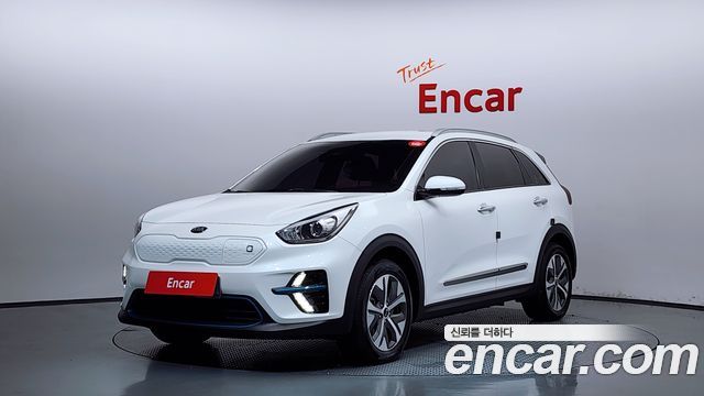 Kia Niro 2019 — photo 1