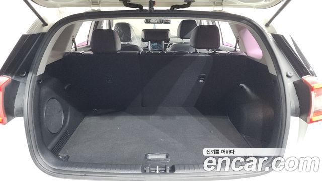 Kia Niro 2019 — photo 17