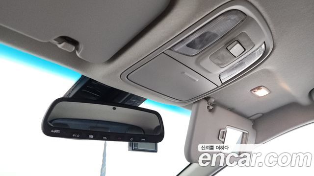 Kia Niro 2019 — photo 20