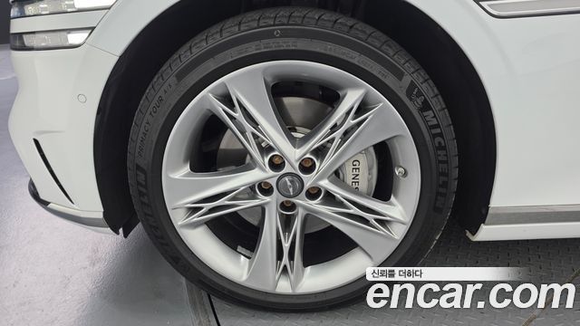 Genesis G90 2022 — photo 5
