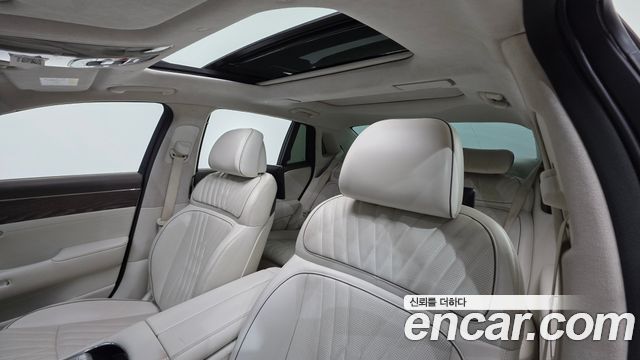 Genesis G90 2022 — photo 18