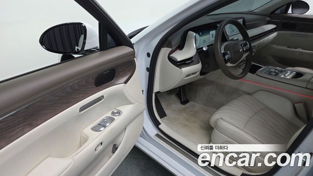 Genesis G90 2022 — photo 19