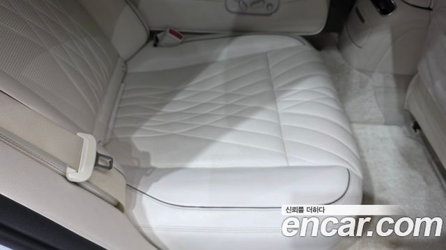 Genesis G90 2022 — photo 16