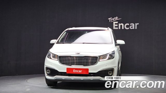 Kia Canival 2016 — photo 3