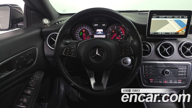 Mercedes-Benz CLA-Class 2016 — photo 13
